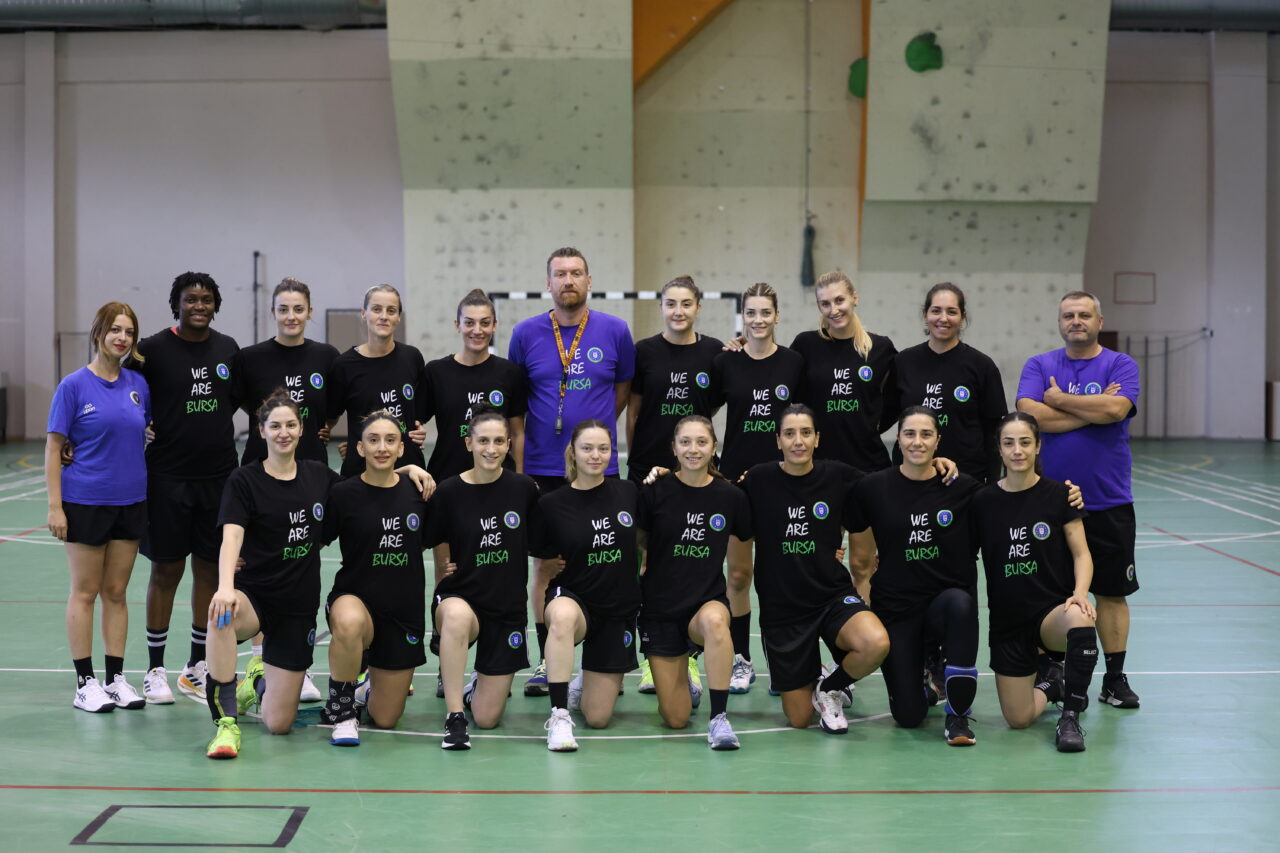 Bursa Büyükşehir Belediyespor Süper Kupa sınavında Bursa Büyükşehir Belediyespor Süper Kupa sınavında