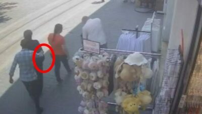 Bursa Cumhuriyet Caddesi’nde hırsızlık! O anlar kamerada