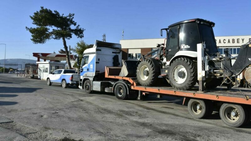 Bursa’da bir belediyeden daha Çanakkale’ye destek Karacabey Belediyesi, Çanakkale’de çıkan orman yangınına müdahaleye destek amacıyla 4