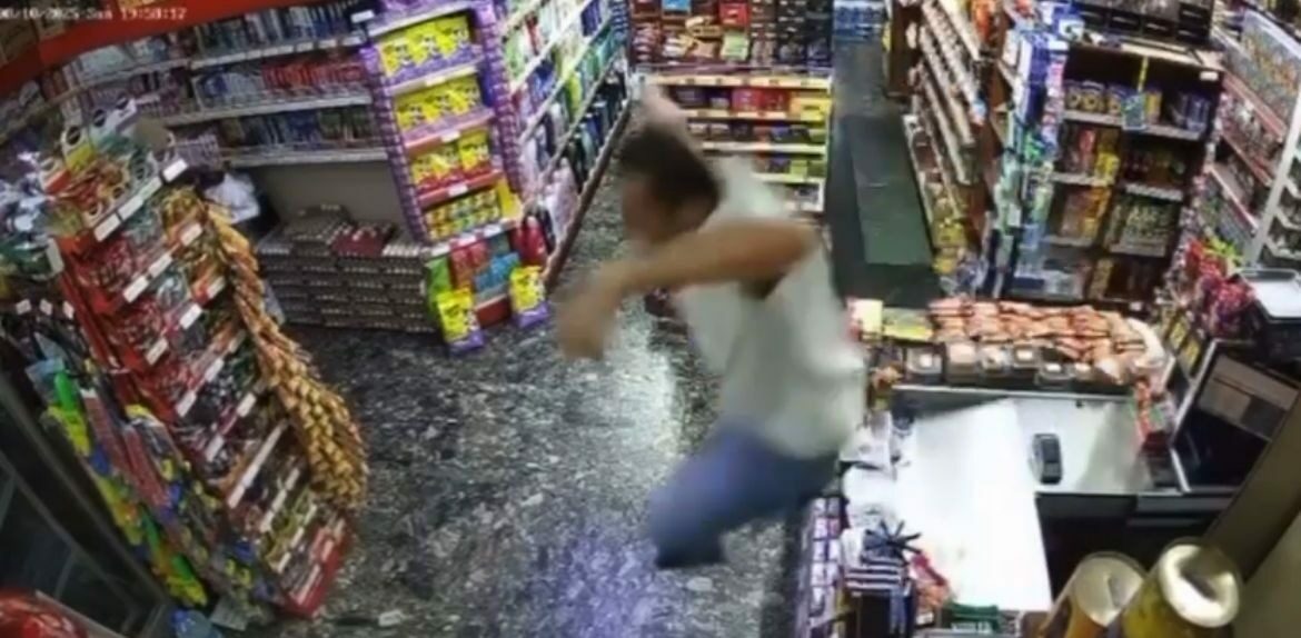 Bursa’da deprem paniği kamerada Bursa’da deprem paniği kamerada