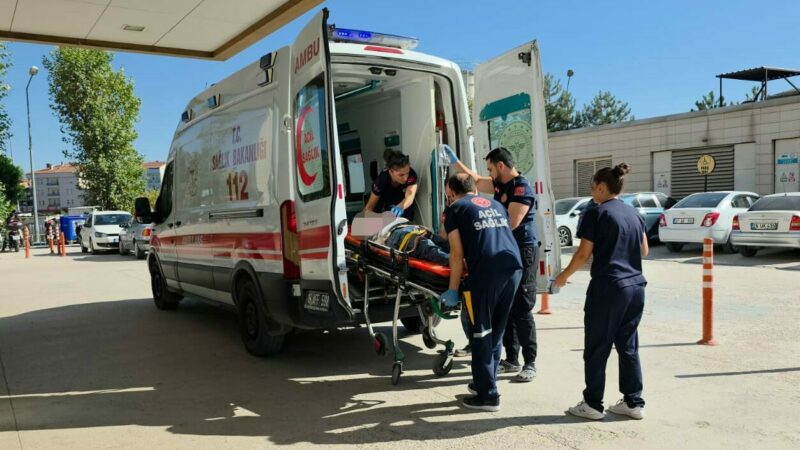 Bursa'nın İnegöl ilçesinde, mobilya imalathanesinde asansör boşluğuna düşen işçi ağır