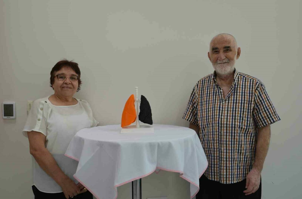 Bursa’da örnek çift: 42 yıllık bağımlılıklarından böyle kurtuldular Bursa’da örnek çift: 42 yıllık bağımlılıklarından böyle kurtuldular