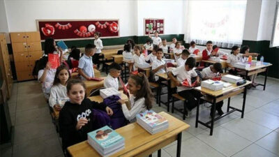 Yeni okul kıyafetleri nasıl olacak? Ayrıntılar belli oldu