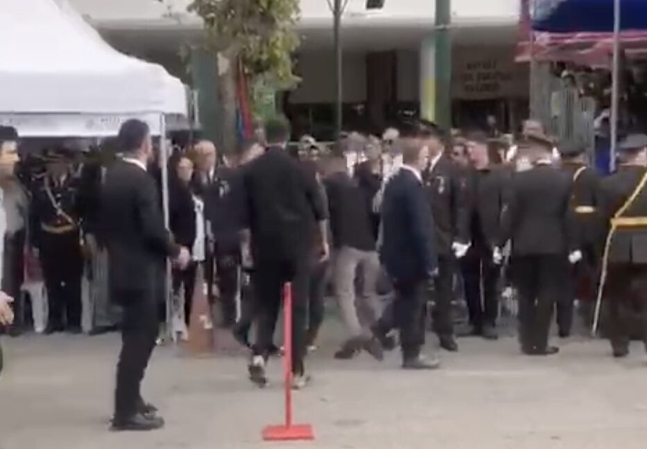 Bursa’daki 30 Ağustos etkinliklerinde olay! Bursa’daki 30 Ağustos etkinliklerinde olay!