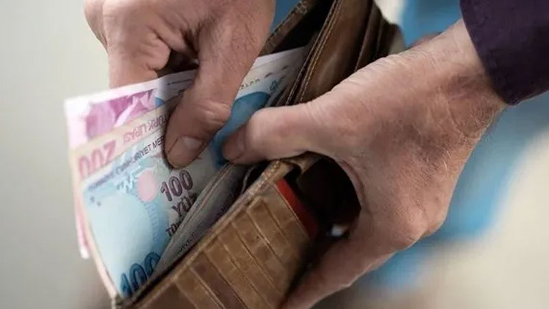 Memur ve memur emeklisine ilk zam teklifi açıklandı Memur ve memur emeklisine ilk zam teklifi açıklandı