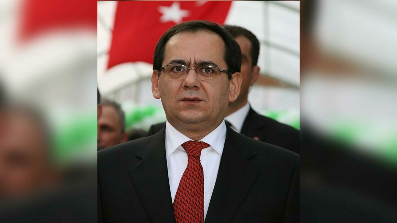 Eski Bayındırlık ve İskan Bakanı Mustafa Demir hayatını kaybetti Eski Bayındırlık ve İskan Bakanı Mustafa Demir hayatını kaybetti