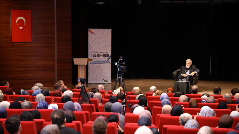 Prof. Dr. Sadettin Ökten’e İnegöl’de yoğun ilgi Akademisyen ve fikir adamı Prof. Dr. Sadettin Ökten, İnegöl Belediyesi’nin