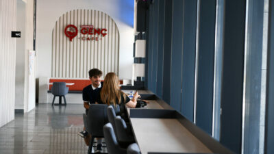 Bursa’da 320 bin genç buraya akın etti