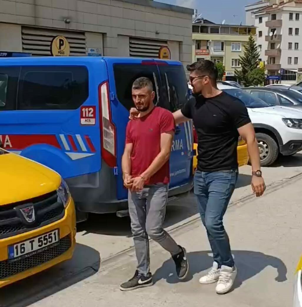 Bursa’da uyuşturucu operasyonu Bursa’da uyuşturucu operasyonu