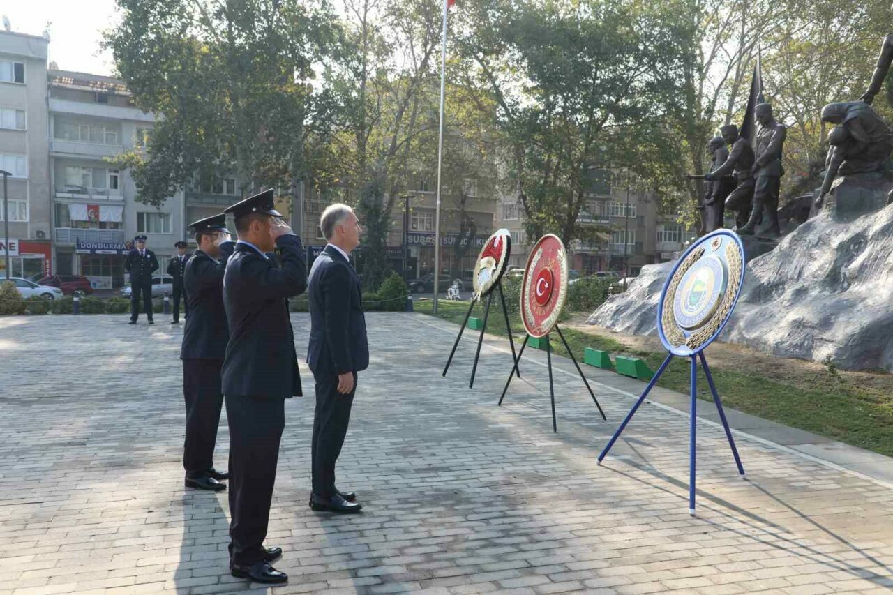İnegöl’de Zafer Bayramı coşkusu