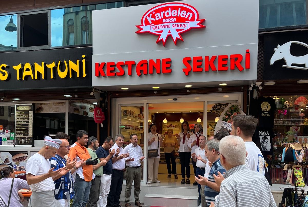 Kardelen Kestane’den Bursa’ya yeni şube Kardelen Kestane’den Bursa’ya yeni şube