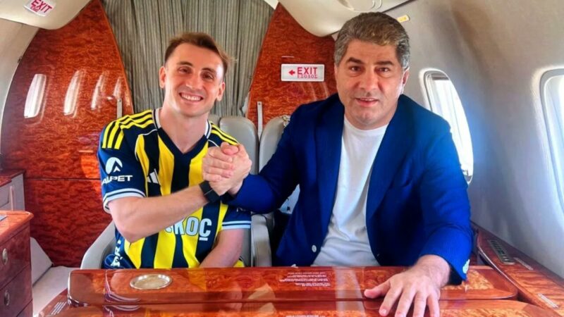 Fenerbahçe’den Kerem Aktürkoğlu açıklaması Fenerbahçe Kulübü, milli futbolcu Kerem Aktürkoğlu'nun transferi için Portekiz ekibi