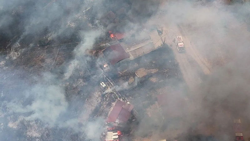 Kocaeli’ndeki yangın evlere sıçradı