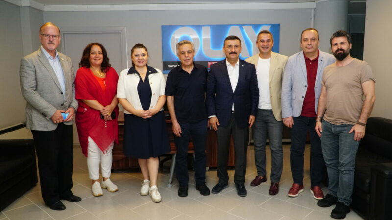 İYİ Parti Genel Başkan Yardımcısı Selcan Taşcı ve Bursa Milletvekili