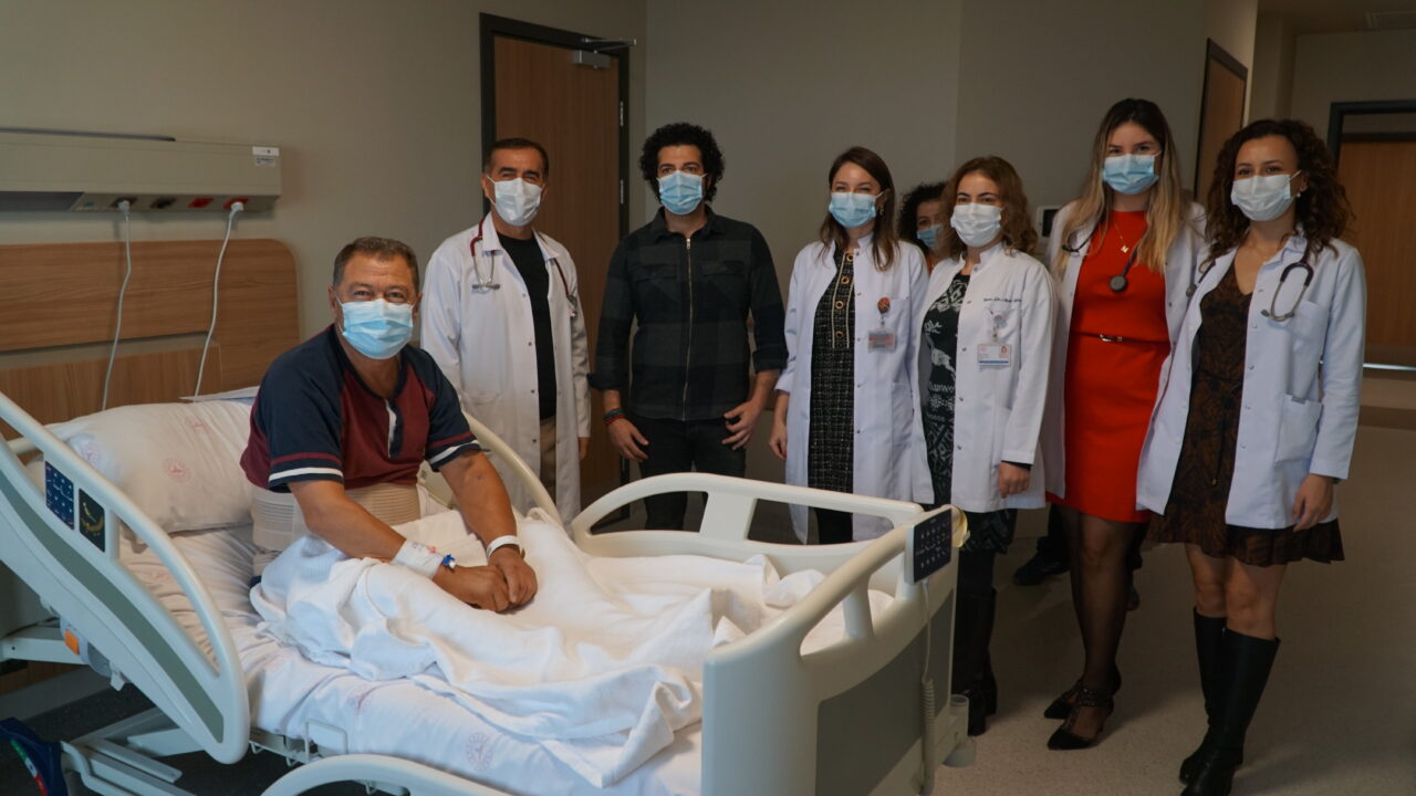 Bursa Şehir Hastanesi’nin organ naklinde fark yaratan başarısı Bursa Şehir Hastanesi’nin organ naklinde fark yaratan başarısı