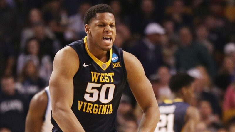 Yeşil beyazlı kulüp, geçen sezon Balıkesir Büyükşehir Belediyesi'nde forma giyen