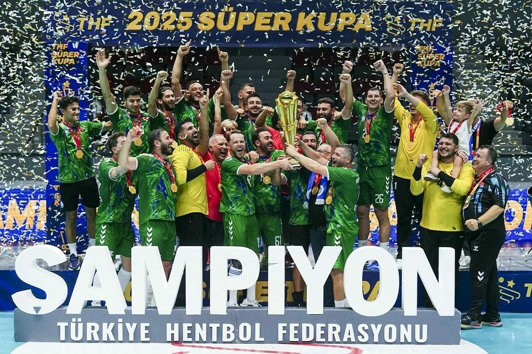 Şampiyon Nilüfer Belediyespor!