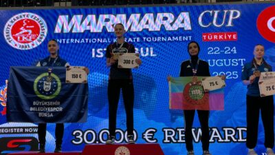Büyükşehirli karatecilerden 3 madalya