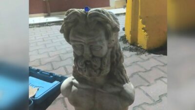 Bursa’da tarihi eser operasyonu: 2 heykel ele geçirildi