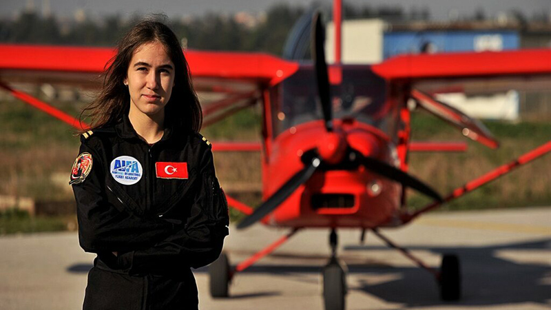 TIME’a adını yazdıran Bursalı Defne: ‘Kızlar hayallerinden vazgeçmemeli’