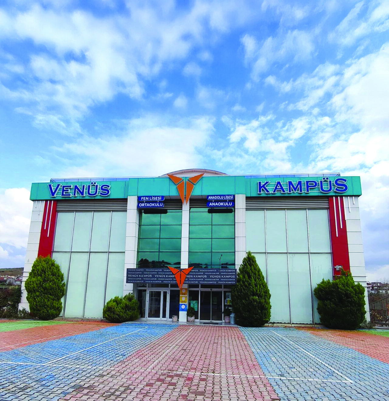 Venüs Koleji’nden Bursa’ya ‘Kaliteli Eğitim’ vurgusu Venüs Koleji’nden Bursa’ya ‘Kaliteli Eğitim’ vurgusu