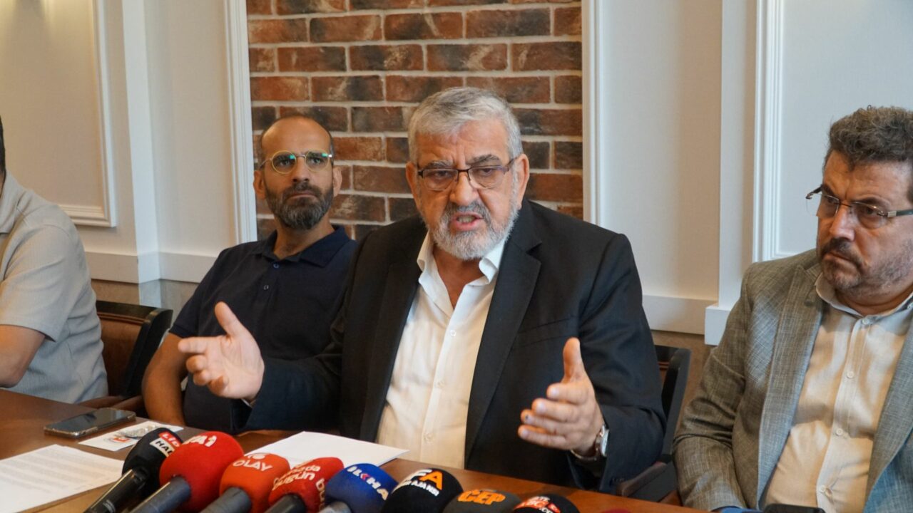 Bursa’dan Gazze için “Vicdan Yürüyüşü” çağrısı Bursa’dan Gazze için “Vicdan Yürüyüşü” çağrısı