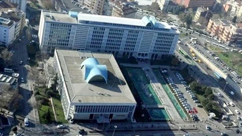 İBB yolsuzluk soruşturması: 13 kişi adliyeye sevk edildi