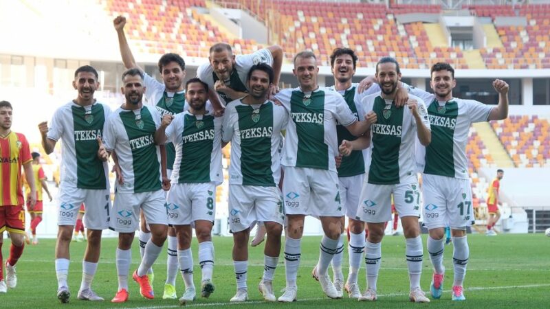 Bursaspor’un çifte bayram günü Bursaspor sezonun ilk iç saha maçında, 30 Ağustos Zafer Bayramı’nda