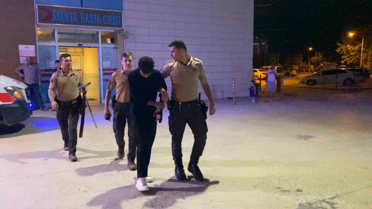 Yer: Bursa… Belindeki kemerden döner bıçağı çıktı