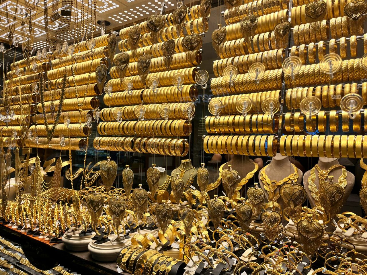 En güvenli liman ‘Altın’da yıl sonu tahmini! Bursa’da Oda Başkanı Altıkardeş yeni rakamı açıkladı… En güvenli liman ‘Altın’da yıl sonu tahmini! Bursa’da Oda Başkanı Altıkardeş yeni rakamı açıkladı…