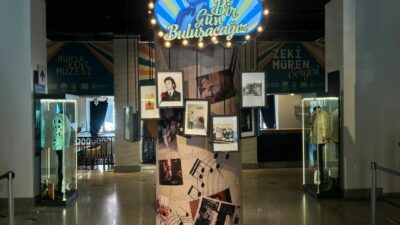 Bursa’da güne özel Zeki Müren sergisi! İşte yeri ve saati