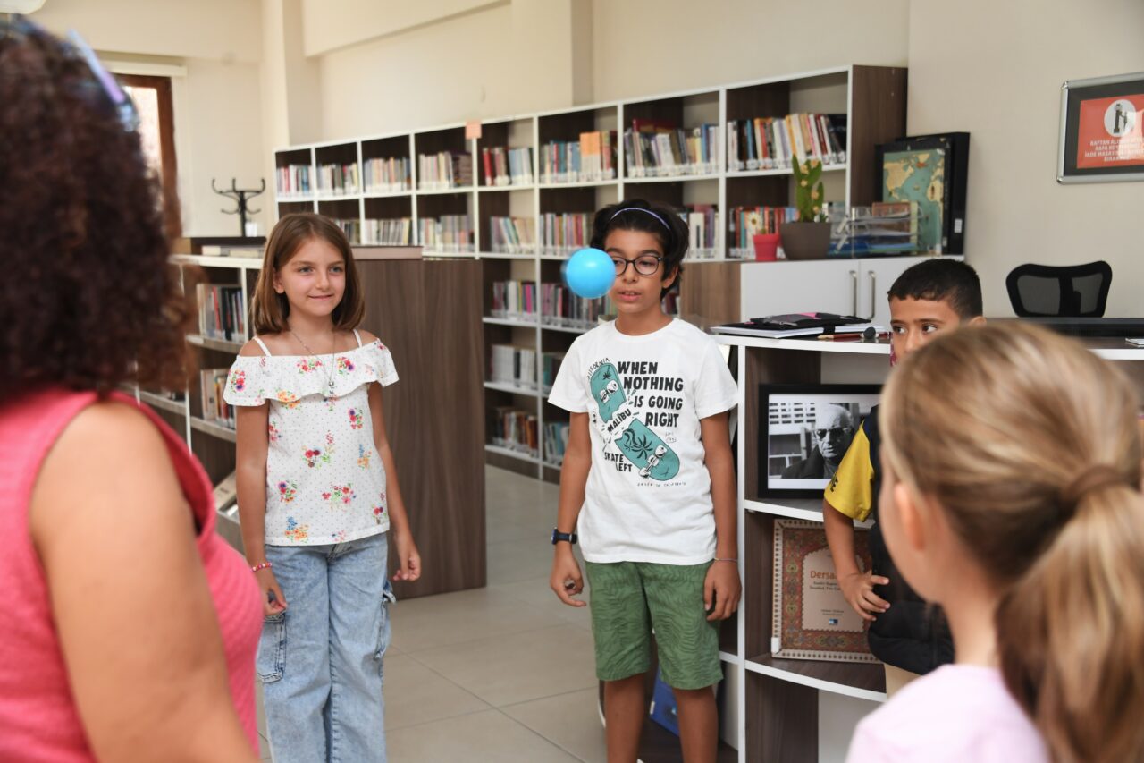 Bursa Osmangazi’de çocuklara yazma alışkanlığı kazandıran atölye