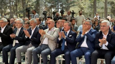 Devlet eski Bakanı Cavit Çağlar’ı Hatay’da heyecanlandıran açılış