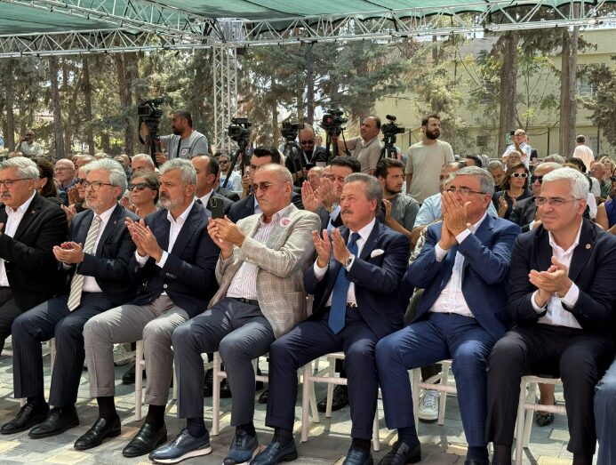 Devlet eski Bakanı Cavit Çağlar’ı Hatay’da heyecanlandıran açılış Devlet eski Bakanı Cavit Çağlar’ı Hatay’da heyecanlandıran açılış