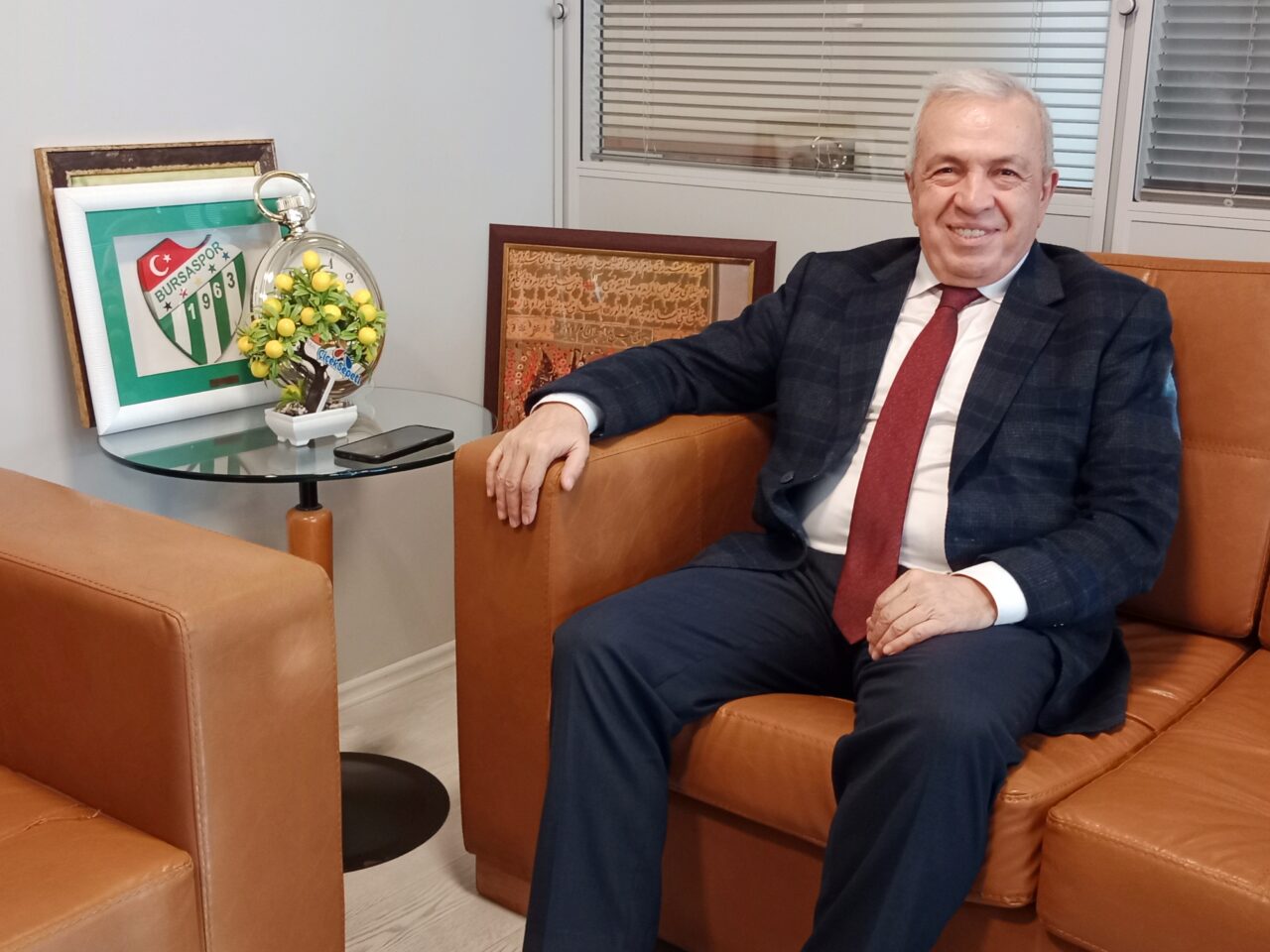 Nilüfer Belediye Başkanı Özdemir AK Parti’ye geçecek mi? Açık açık sorduk, açık açık cevap verdi…