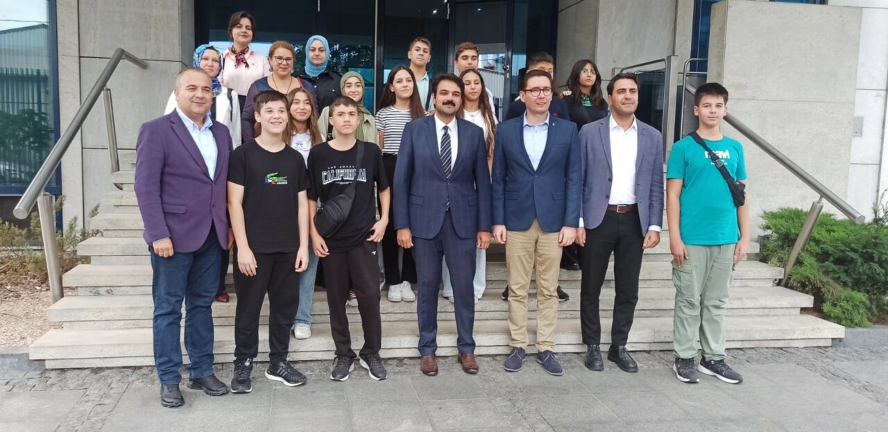 Bursa’da LGS’de başarılı olan öğrencilere Saraybosna gezisi