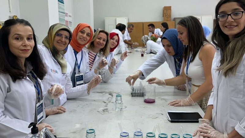 Bursa Uludağ Üniversitesi’nden güçlü adım Bursa Uludağ Üniversitesi (BUÜ) Ziraat Fakültesi Öğretim Üyesi Doç. Dr.