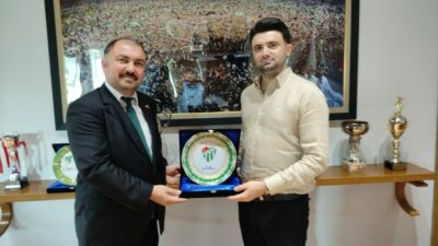Bursa Vakıflar Bölge Müdürlüğü’nden Bursaspor’a ziyaret