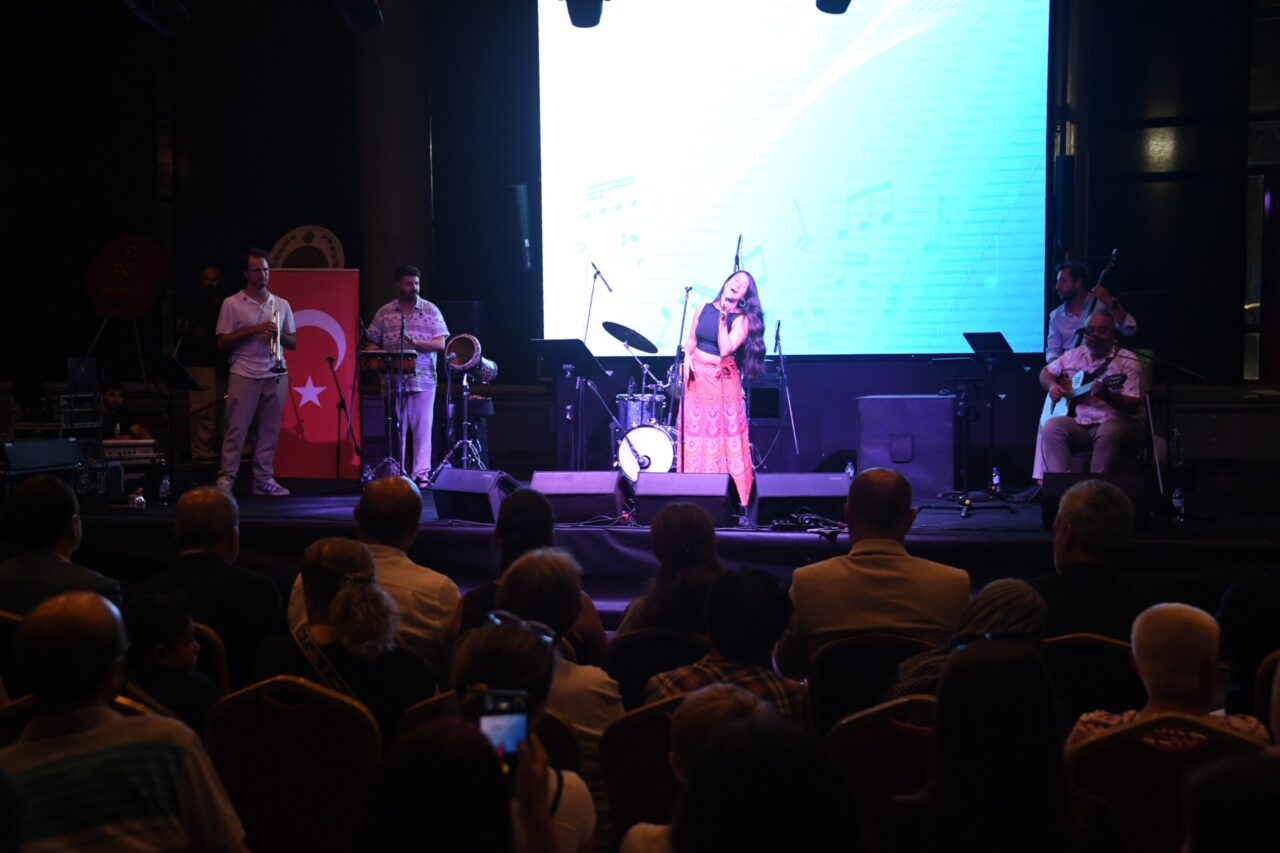 Şarkılar Osmangazi’de barış için söylendi