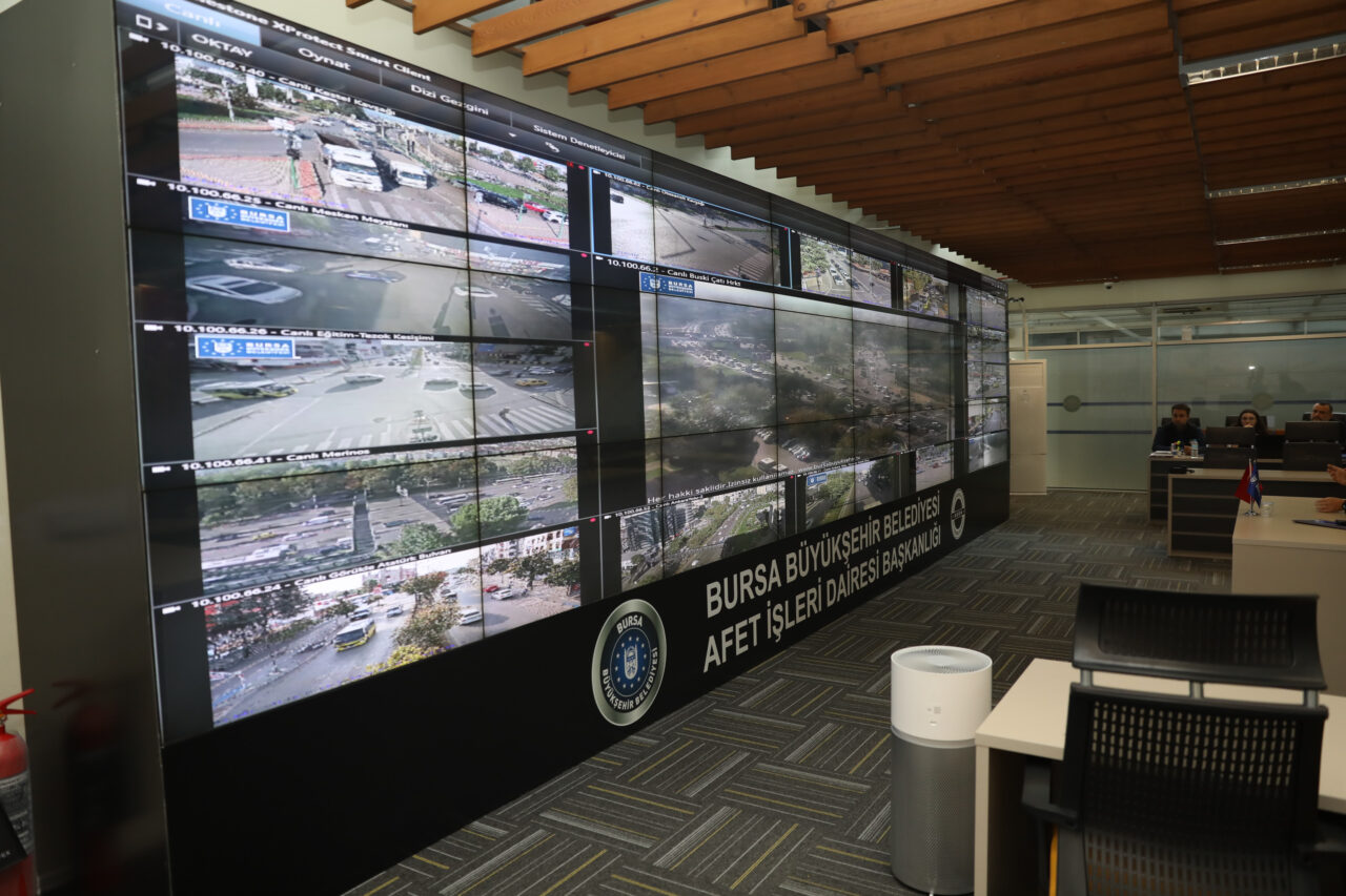 Bursa’da toplu ulaşım seferberliği! Anında müdahale edildi