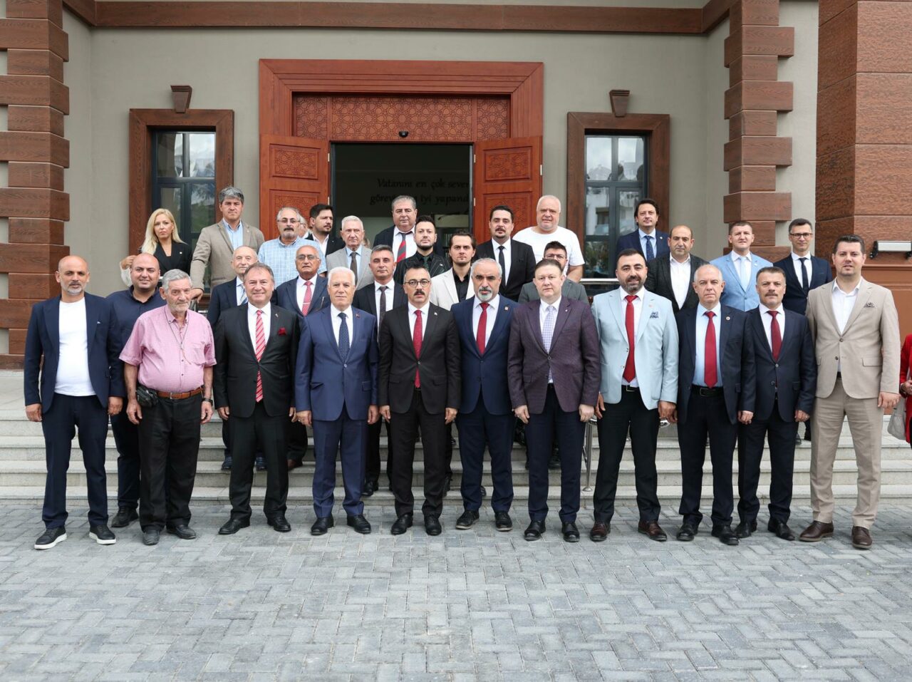 Başkan Bozbey İnegöl’de: ‘Bu kenti hep birlikte yönetiyoruz’