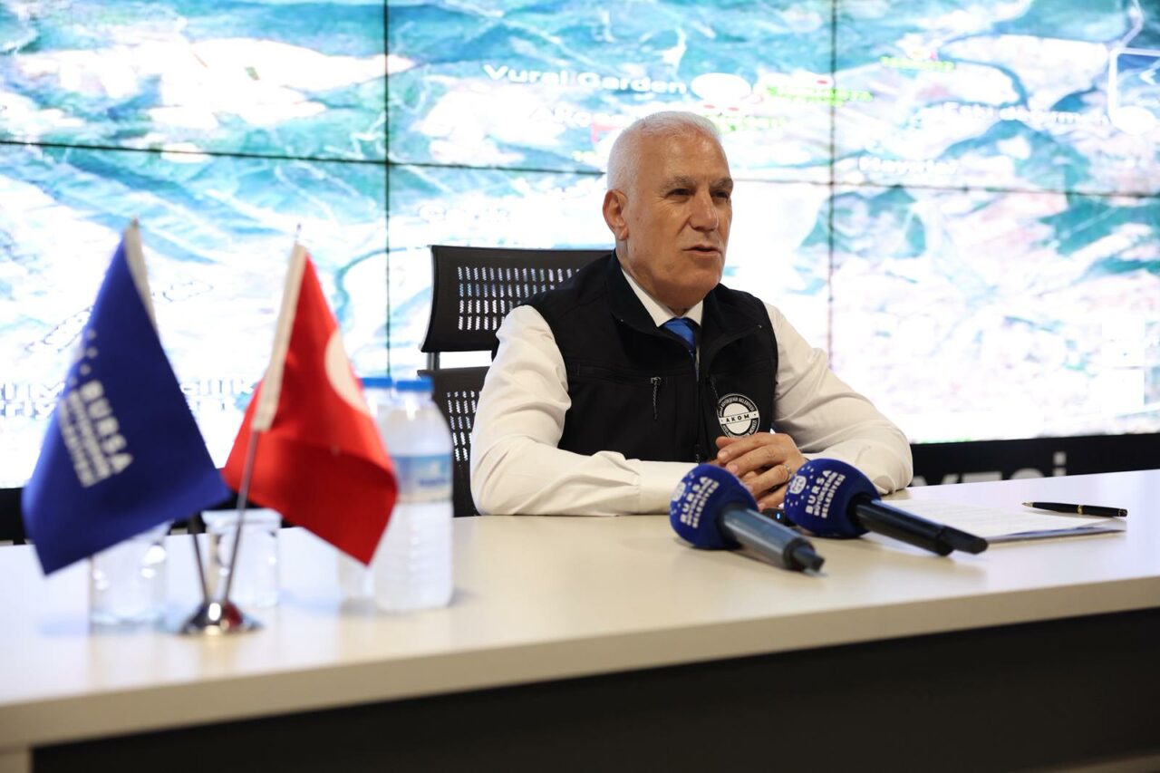 Bursa’daki büyük orman yangınıyla ilgili Başkan Bozbey’den açıklama