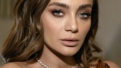 Güzel oyuncu peş peşe paylaştı! Beğeni yağdı…