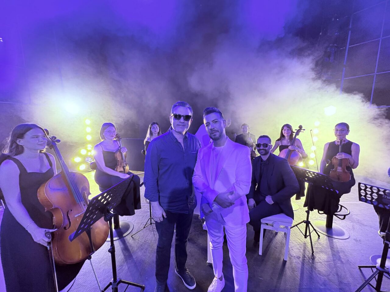 Rafet El Roman çekmecesinde sakladığı şarkıyı Bursalı yıldıza verdi gelip klibini çekti!