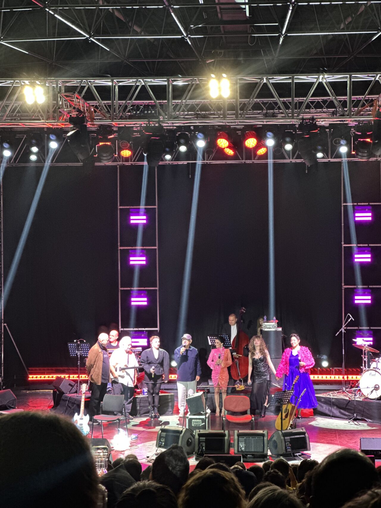 Bursa’da Bülent Ortaçgil’den unutulmaz gece: “Kadın Sesi Değmiş Şarkılar”