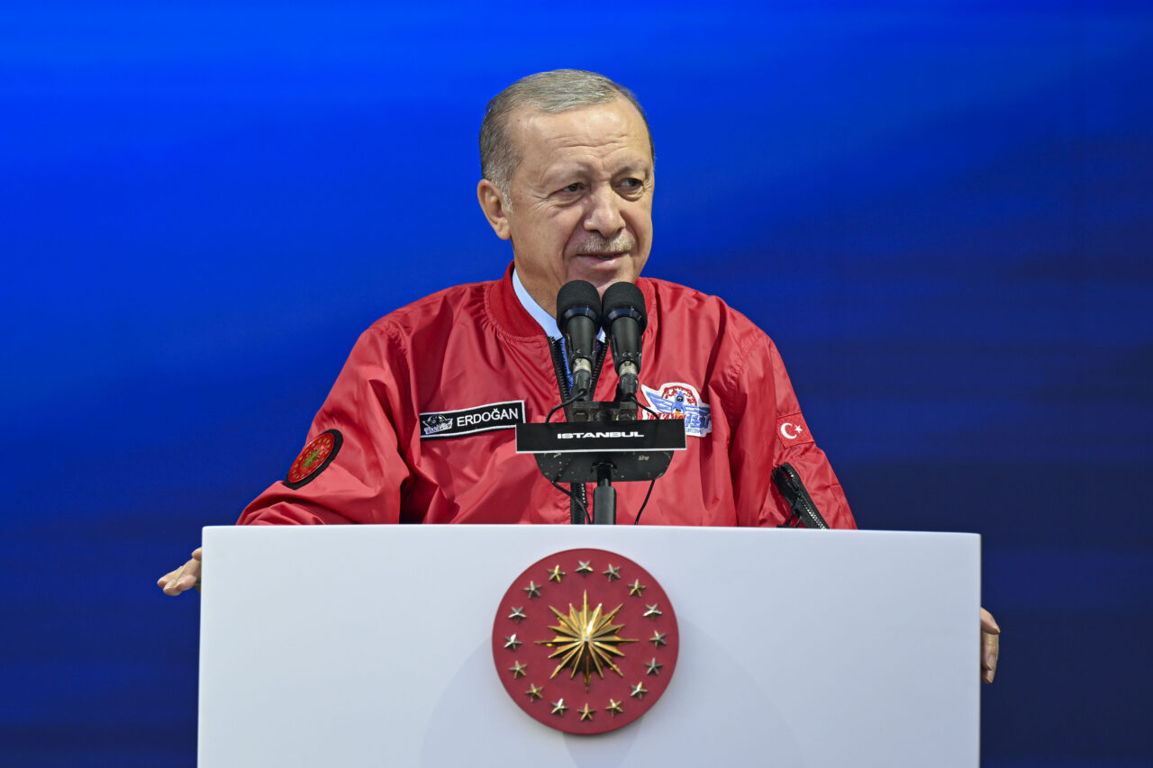 Cumhurbaşkanı Erdoğan’dan Netanyahu’ya yanıt: ‘Değil kitabe Kudüs’e ait tek bir çakıl taşını dahi vermeyiz’ Cumhurbaşkanı Erdoğan’dan Netanyahu’ya yanıt: ‘Değil kitabe Kudüs’e ait tek bir çakıl taşını dahi vermeyiz’