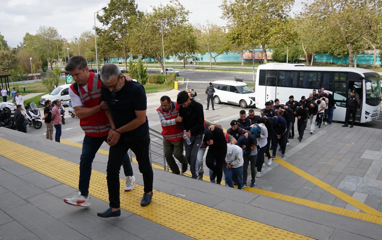 984 milyon lira dolandırıcılığa operasyon