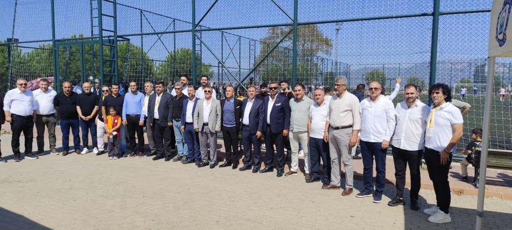 Bursa'daki Muşlular'dan futbol şöleni 2 aw53847101