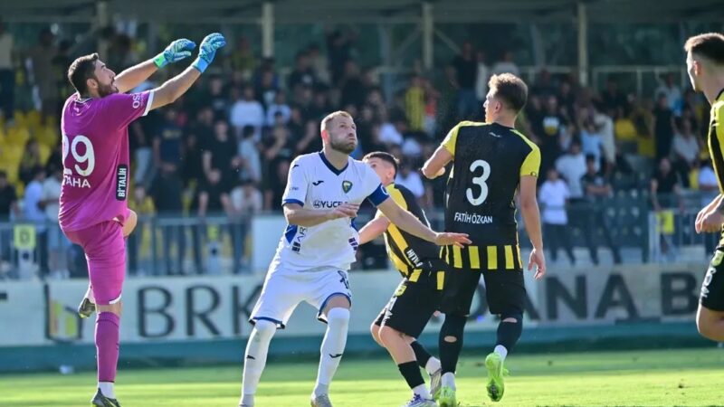 2.Lig’deki Bursa takımına Adana freni! Nesine 2. Lig Beyaz Grup 6. hafta mücadelesinde Karacabey Belediyespor,
