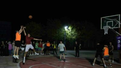 Bursa İnegöl’de sokak basketbolunda kupalar sahiplerini buldu